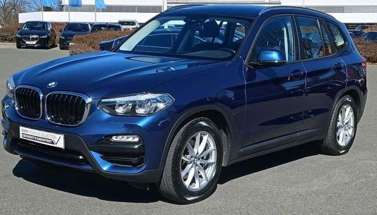 BMW  X3