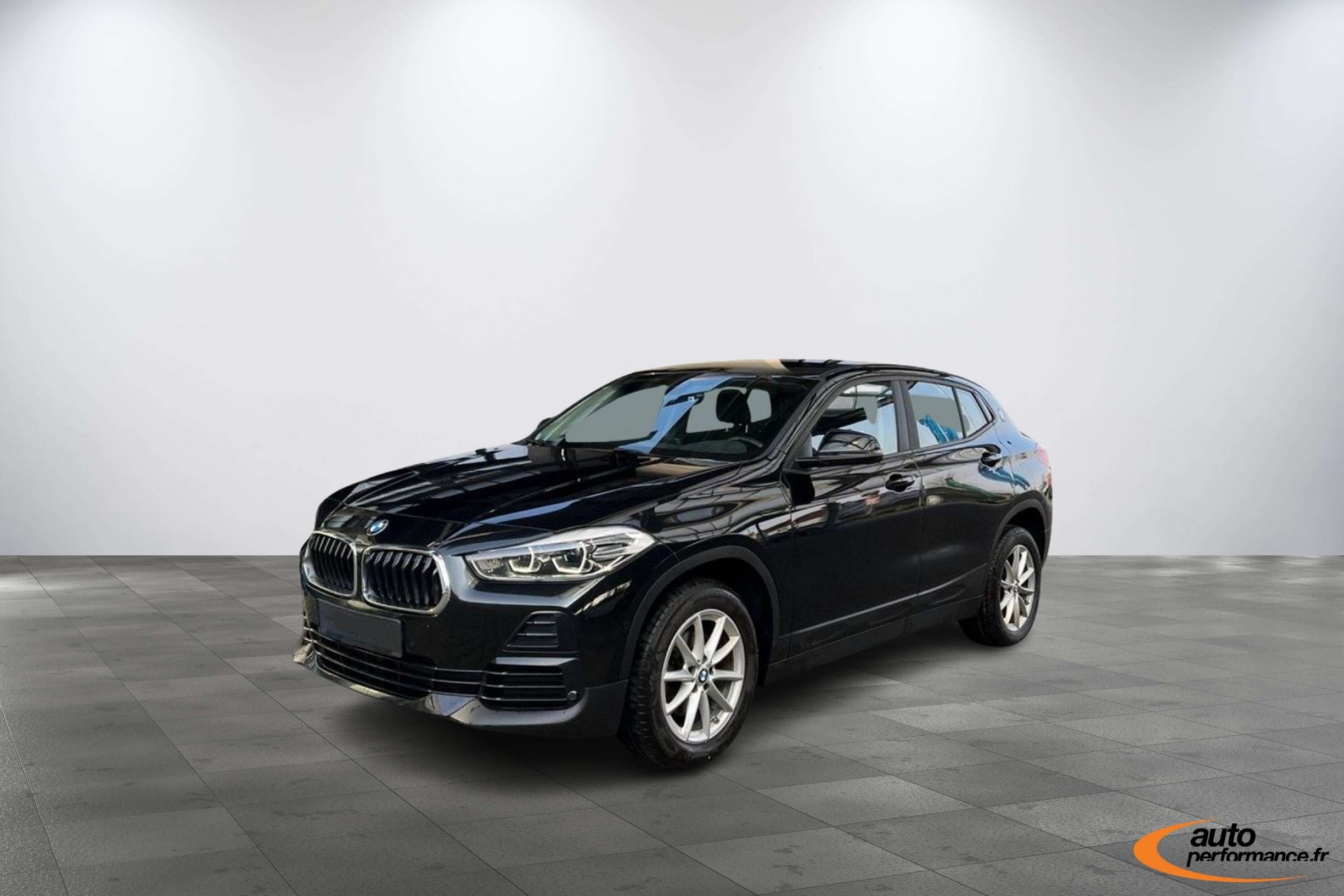 BMW  X2