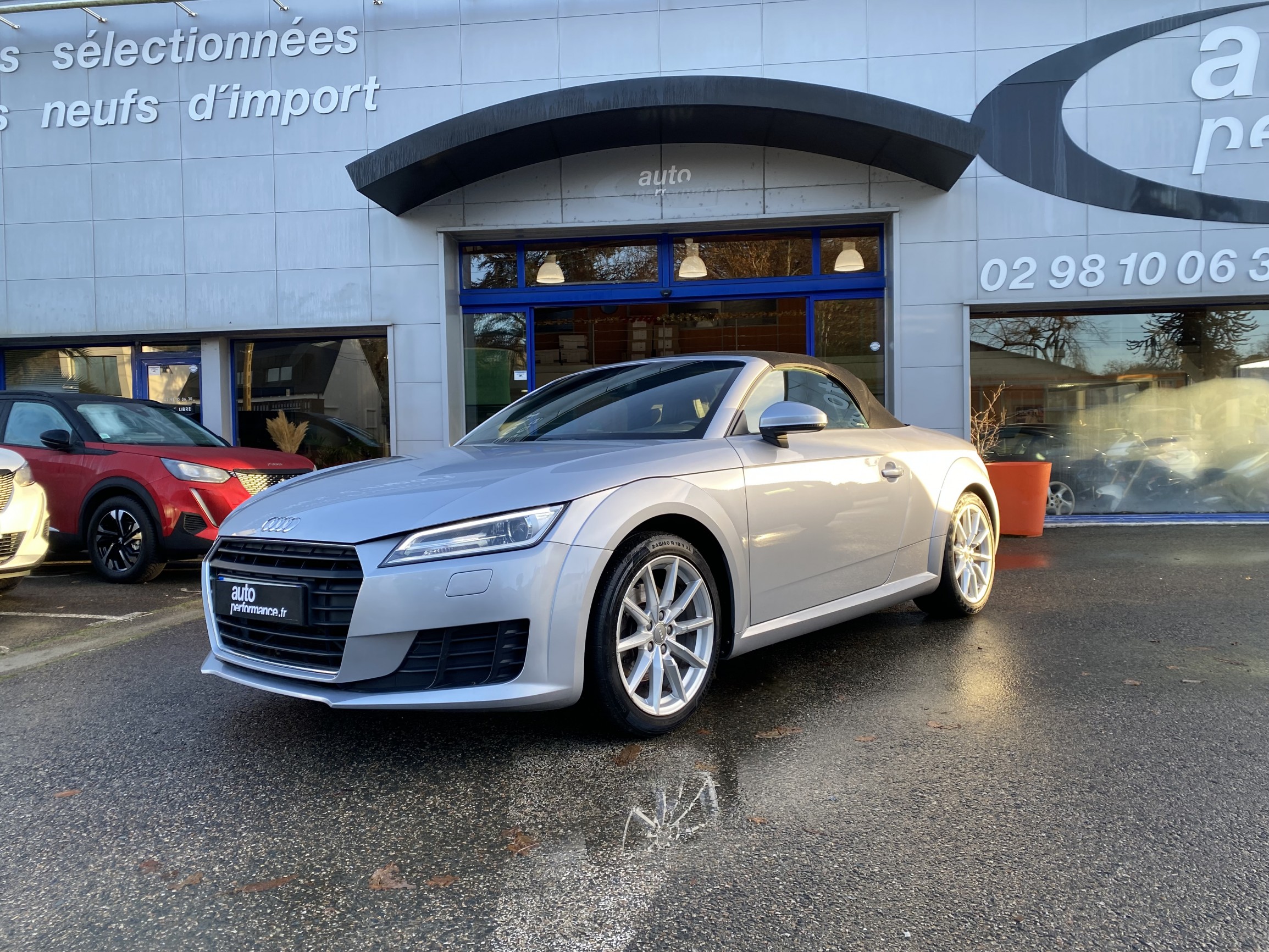 AUDI TT