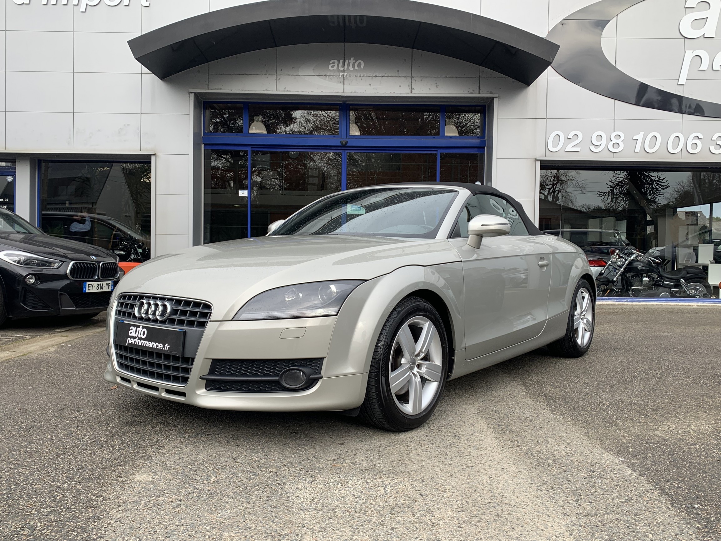 AUDI TT