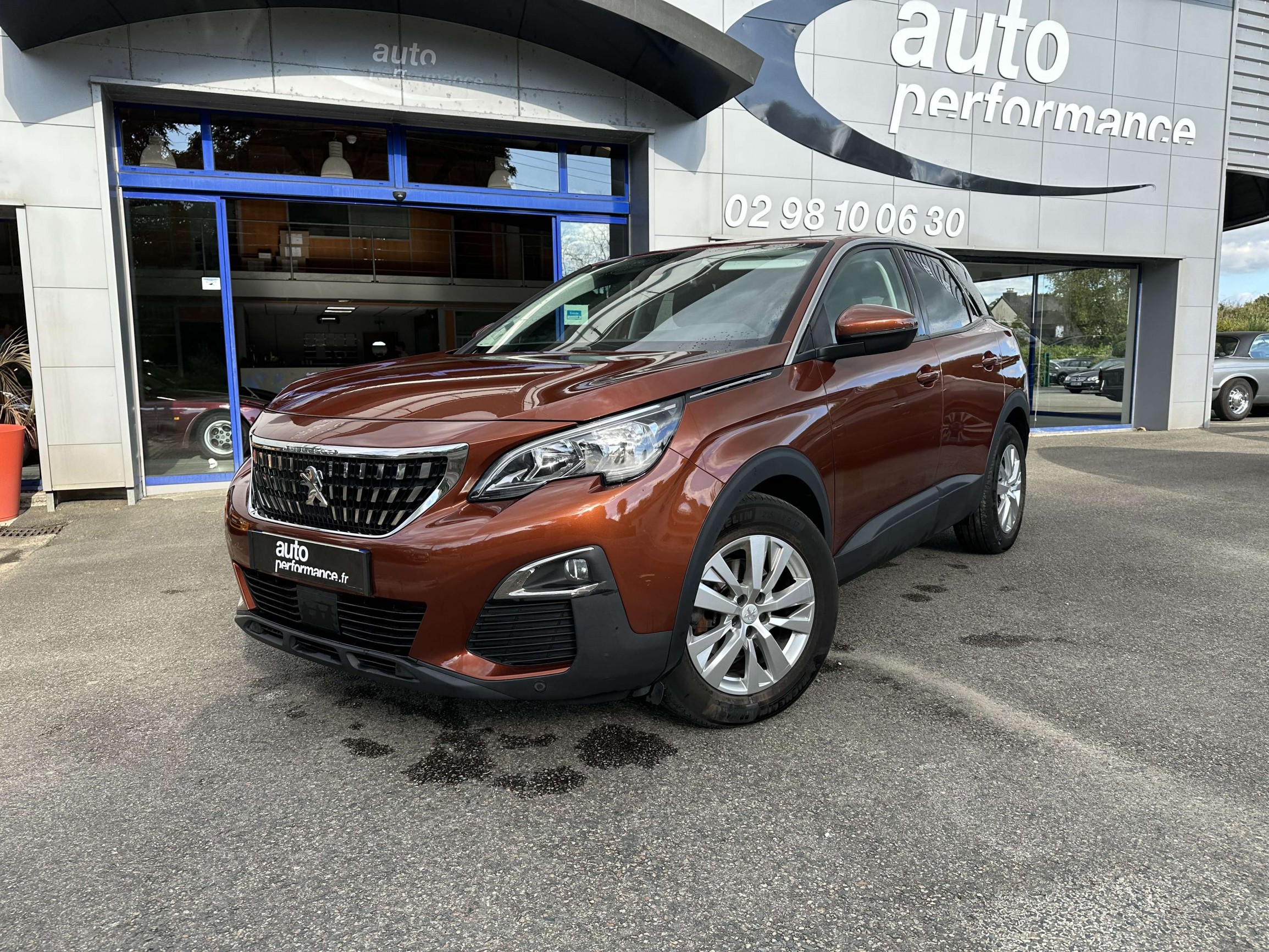 PEUGEOT 3008