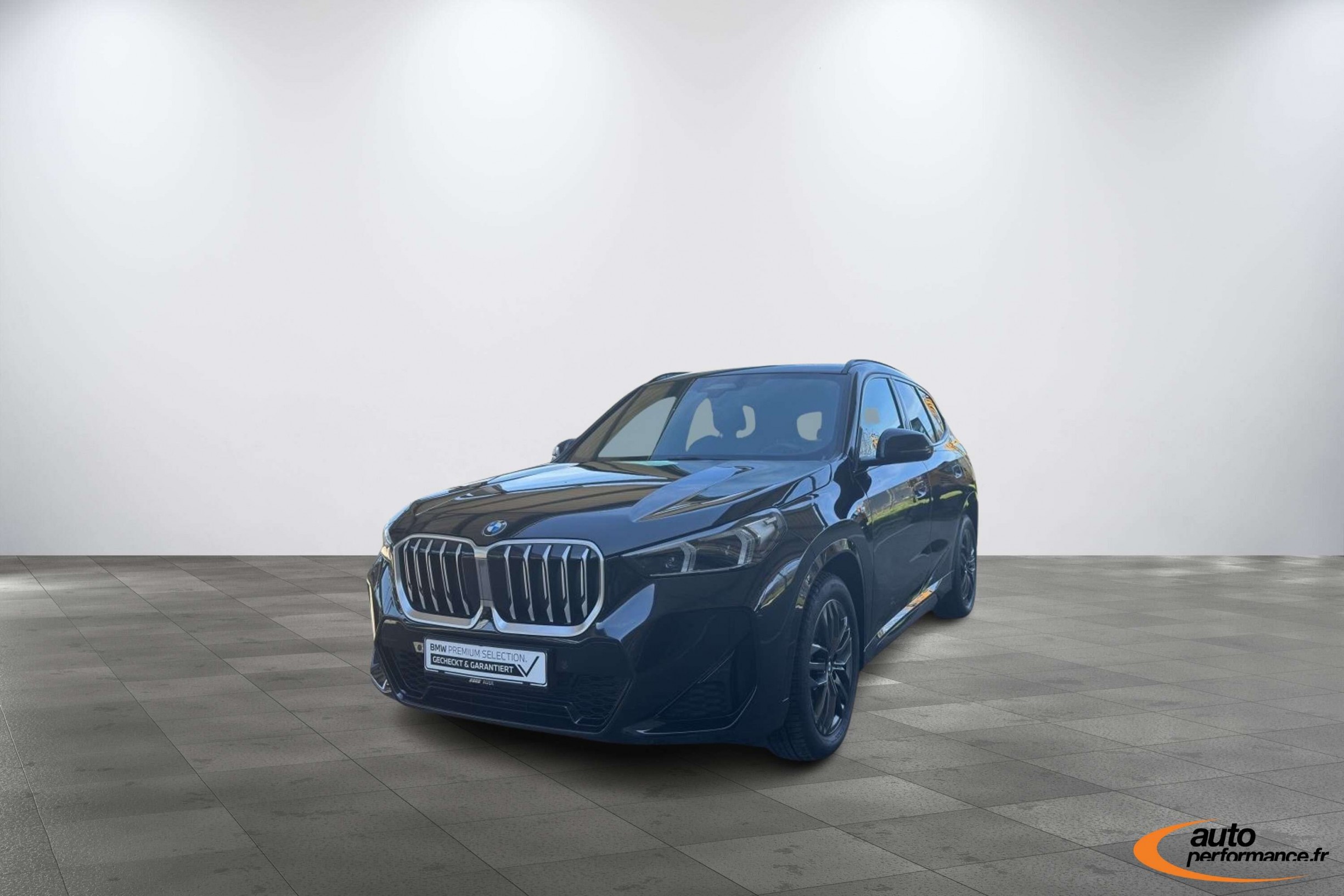 BMW  X1