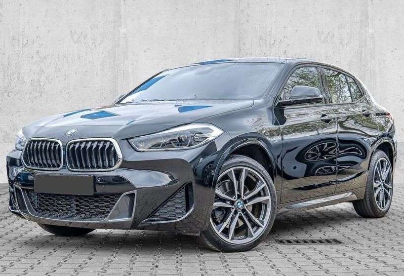 BMW  X2